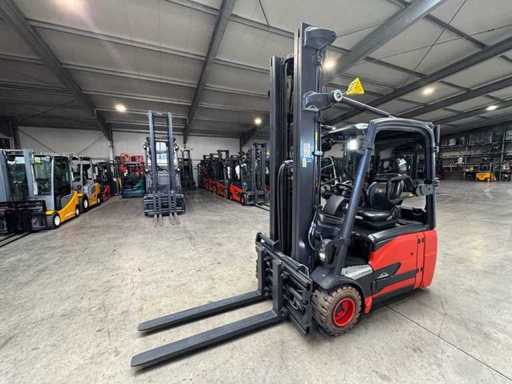 06/2023 Service + UVV 07/2027 Linde E18 EVO 1.800kg Triplex 607cm 3.+4. Ventil Gabelversteller 105cm Elektrostapler Gabelstapler 22.315 Stunden